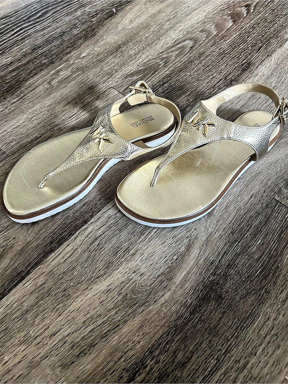 Michael Kors Callie Embellished Metallic Thong Sandal Callie Metallic Thong - Picture 2 of 2